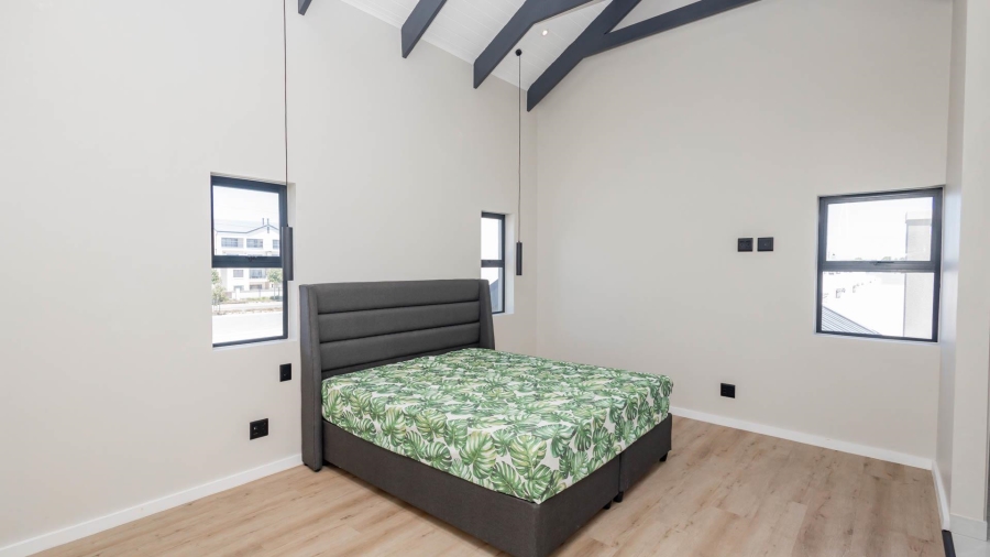 3 Bedroom Property for Sale in Sandown Western Cape